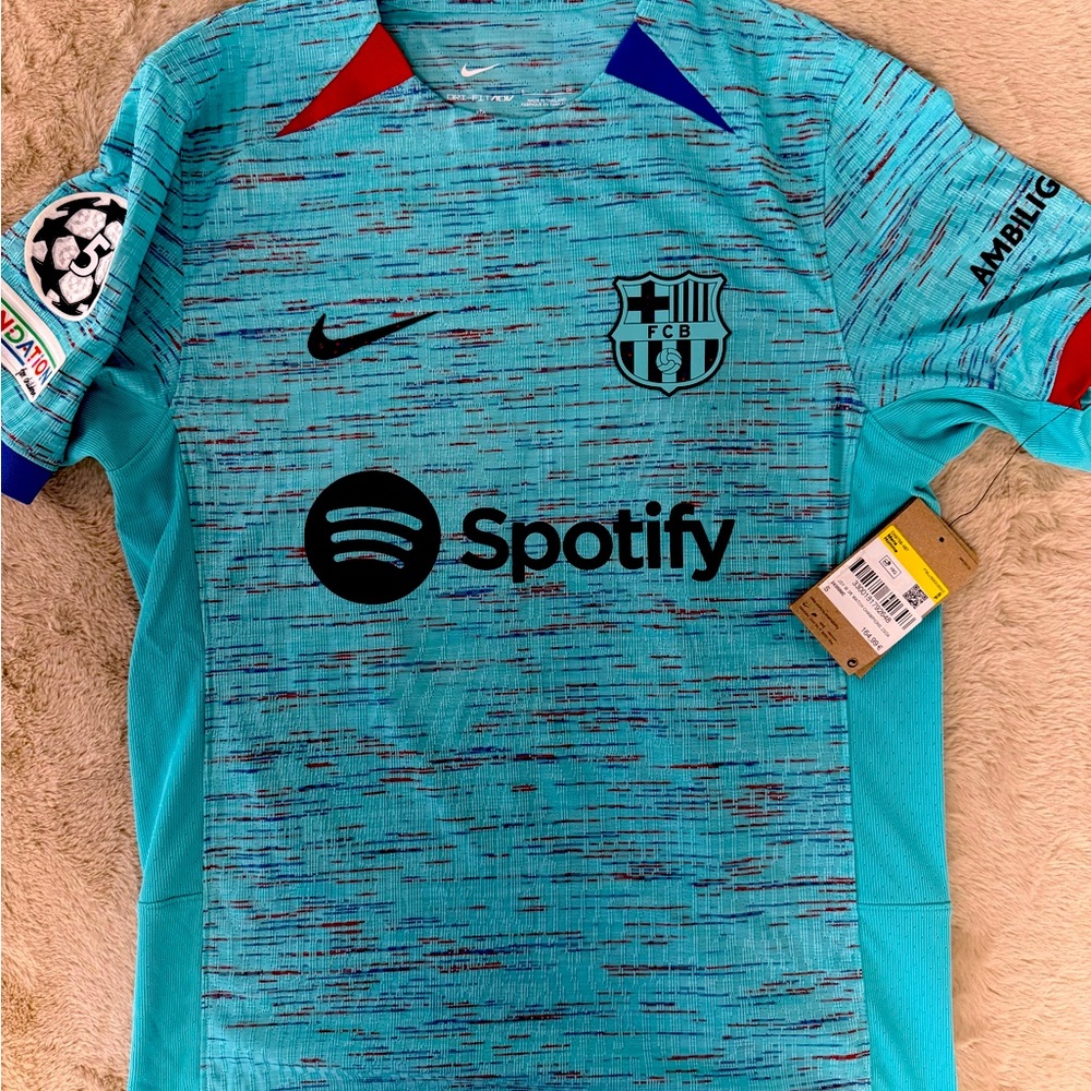 Barcelona jersey 
#6 Gavi